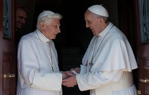 Papa Francisco rezou com Bento XVI pela Jornada Mundial da Juventude Rio 2013