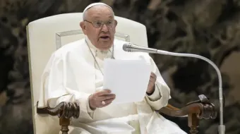 Papa Francisco em audiência geral ontem (1) na Sala Paulo VI no Vaticano.