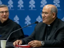 Cardeal Tolentino de Mendonça durante coletiva de imprensa desta manhã