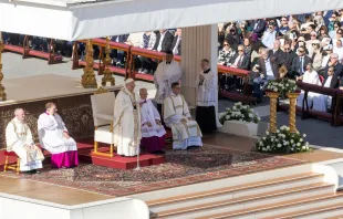 Missa da Solenidade de Todos os Santos, celebrada hoje (1º), pelo papa Leão XIV