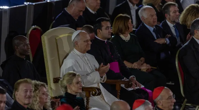 papa Leão XIV durante o Concerto com os Pobres