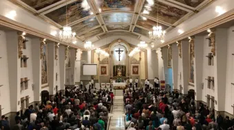 Parte interna do santuário Nossa Senhora do Carmo, em Betim (MG)