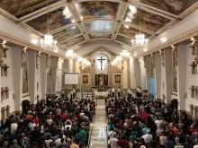 Parte interna do santuário Nossa Senhora do Carmo, em Betim (MG)
