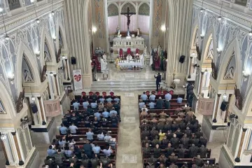 Missa de Páscoa dos militares
