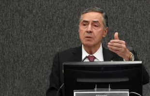 Ministro Luís Roberto Barroso durante a 2ª sessão ordinária do Conselho Nacional de Justiça (CNJ), ontem (5)