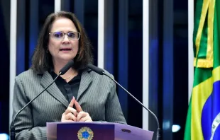 Senadora Damares Alves