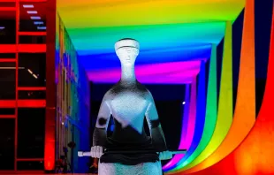 O STF foi iluminado com as cores de um arco-íris em alusão ao Dia do Orgulho LGBTQIAPN+, celebrado em 28 de junho.