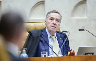 O ministro aposentado Luís Roberto Barroso