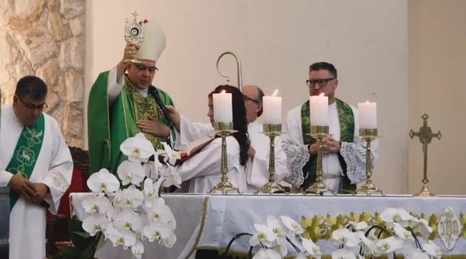 Dom Devair  relíquia de são Carlo Acutis