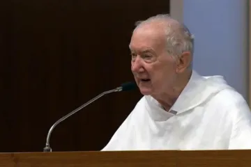 Padre Timothy Radcliffe