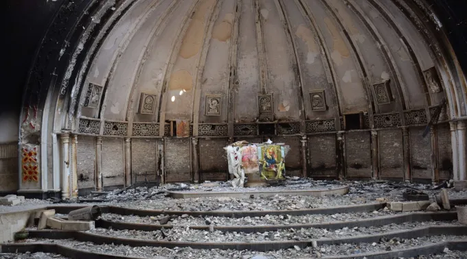 Igreja destruída. ?? 