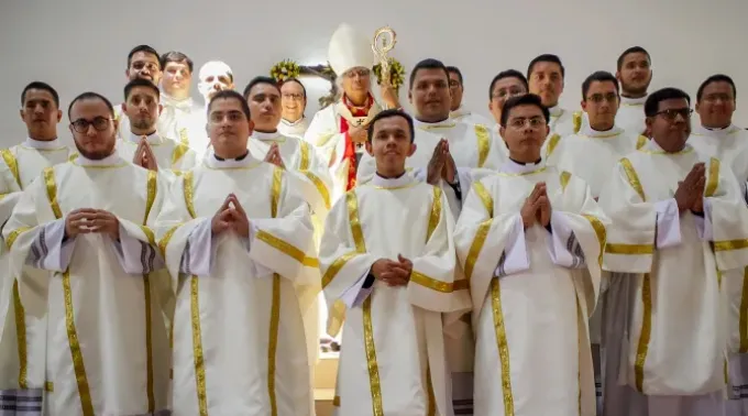 Ordenação de diáconos para a arquidiocese de Manágua, em 12 de março de 2024. ?? 