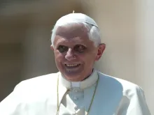 Papa Bento XVI durante audiências no Vaticano.