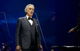 Andrea Bocelli.