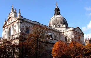 O oratório de Brompton, em Londres, Reino Unido, ao qual a London Oratory School está associada