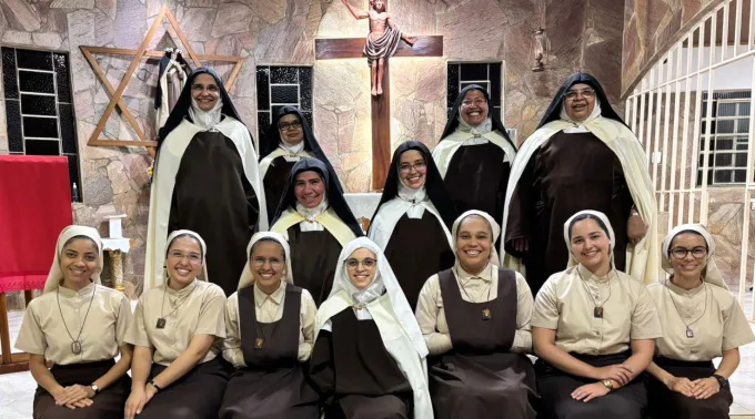 Carmelitas do Carmelo Ressurreição e Santa Edith Stein, em Senhor do Bonfim (BA). ?? 