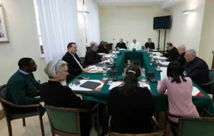 Reunião do Conselho dos Cardeais segunda-feira, 5 de fevereiro