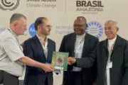 Cardeais entregam documento na COP 30.