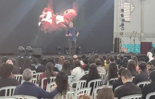 Christopher West fala aos participantes do congresso internacional Amor Humano no Plano Divino sobre a Teologia do Corpo