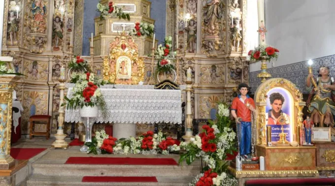 Altar da paróquia de Duas Igrejas