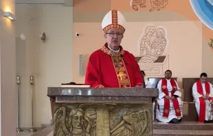 Dom Adair José Guimarães