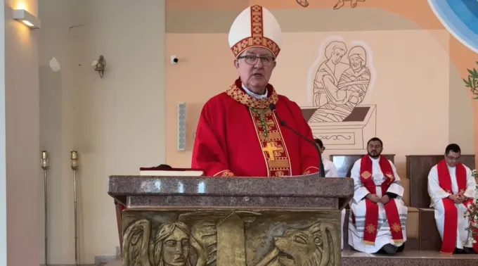 Dom Adair José Guimarães