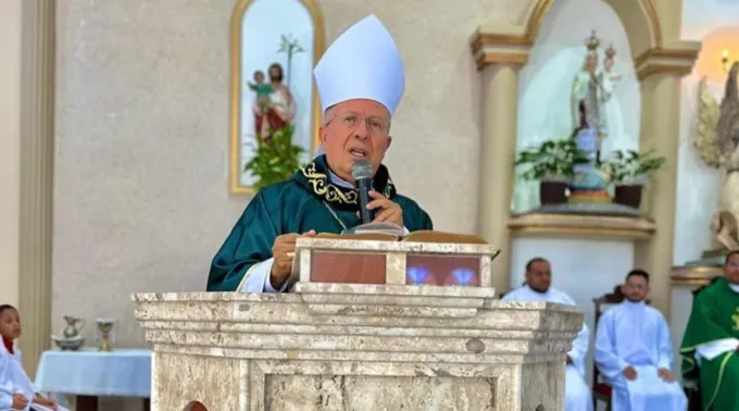 O arcebispo de Aracaju, dom Jossafá Menezes da Silva