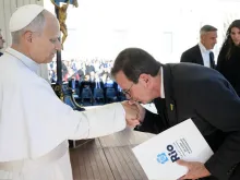 O prefeito do Rio de Janeiro, Eduardo Paes, em encontro com o papa Leão XIV