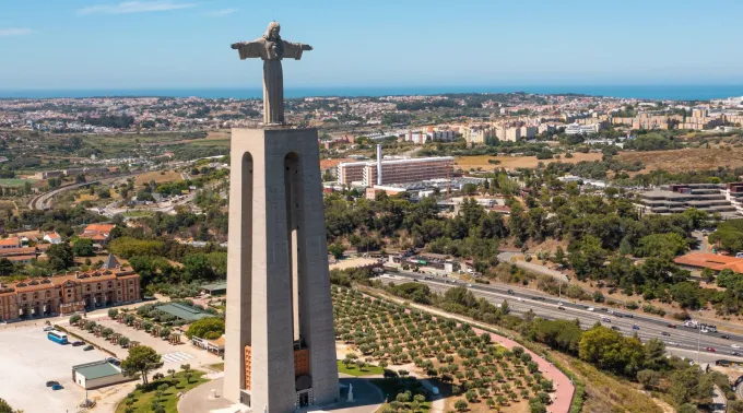 Santuário de Cristo Rei em Almada, diocese de Setúbal, Portugal
