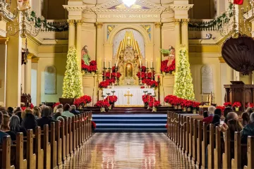 Imagem ilustrativa de missa de Natal