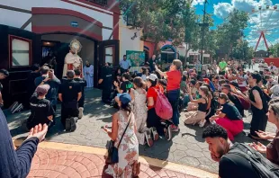 Adoração no Summer Beats Origens 2025