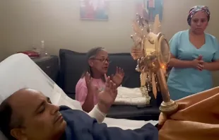Padre Omar quando estava internado na Clínica Virgem de Guadalupe, na Venezuela