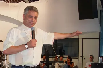 servo de Deus padre Léo