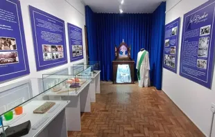 Sala Memorial Diácono João Luiz Pozzobon na Reitoria Nossa Senhora das Graças, em Santa Maria (RS).