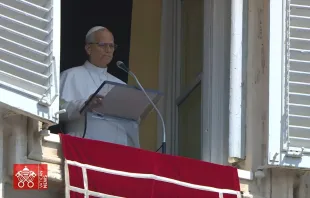 Papa Leão XIV durante o Ângelus de hoje (10)