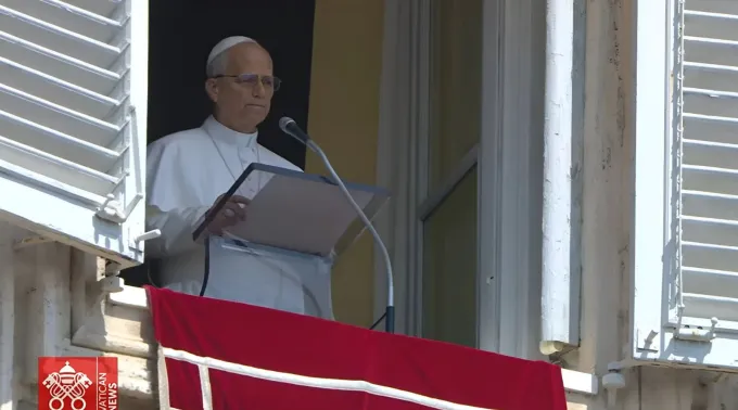 Papa Leão XIV durante o Ângelus de hoje (10)