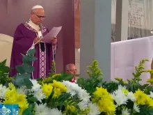 O papa Leão XIV na missa pelos fiéis defuntos em Roma.