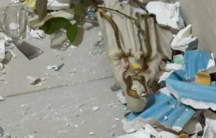 Imagem destruída na igreja da Comunidade Fazenda Comissário