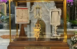 Relíquias de primeiro e segundo grau de são Vicente de Paulo