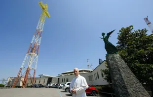 O papa Leão XIV no Centro de transmissão da Rádio Vaticano