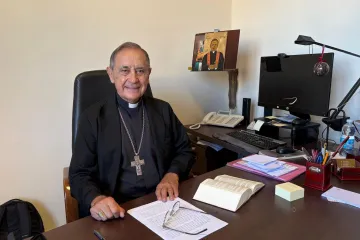 O bispo Juan Ignacio Arrieta, secretário do Dicastério para Textos Legislativos