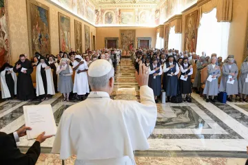 O papa na audiência na Sala do Consistório esta manhã.