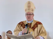 Dom Adair José Guimarães