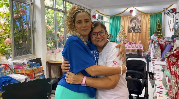 Marlene Ferreira Pereira e Dóris Hipólito, fundadora da Missão Duas Vidas. ?? 