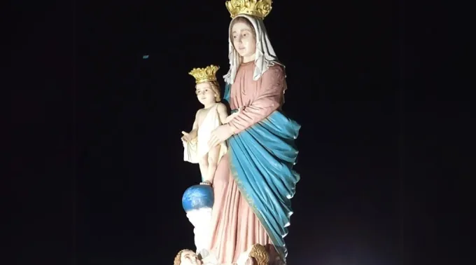 Estátua de Nossa Senhora das Vitórias. ?? 