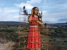 Estátua da beata Benigna Cardoso