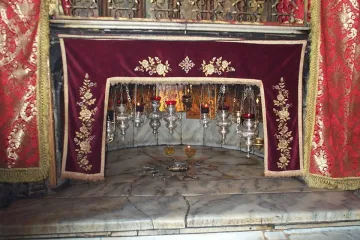 Local onde Jesus nasceu, na basílica da Natividade, em Belém