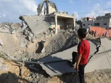 Destruição após ataque aéreo israelense na cidade de Rafah, ao sul da Faixa de Gaza. 17 de outubro de 2023.