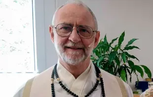 Padre Hans Lohre foi sequestrado por jihadistas vinculados ao grupo terrorista Al-Aqeda em 20 de novembro de 2022