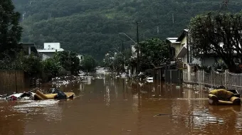 Estragos das enchentes no município de Muçum (RS)